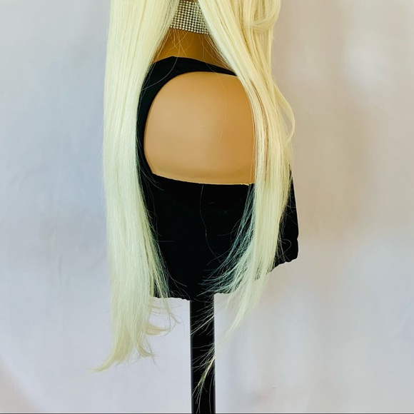 “Put On & Go” Long Ombre Blonde Synthetic Wig with Bangs - Picture 5 of 13